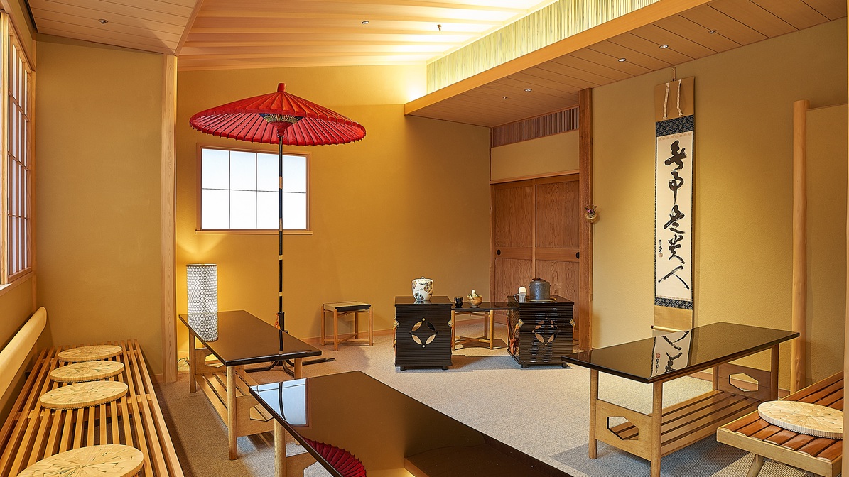 【茶室 聴松庵】（日本料理 山里 内）