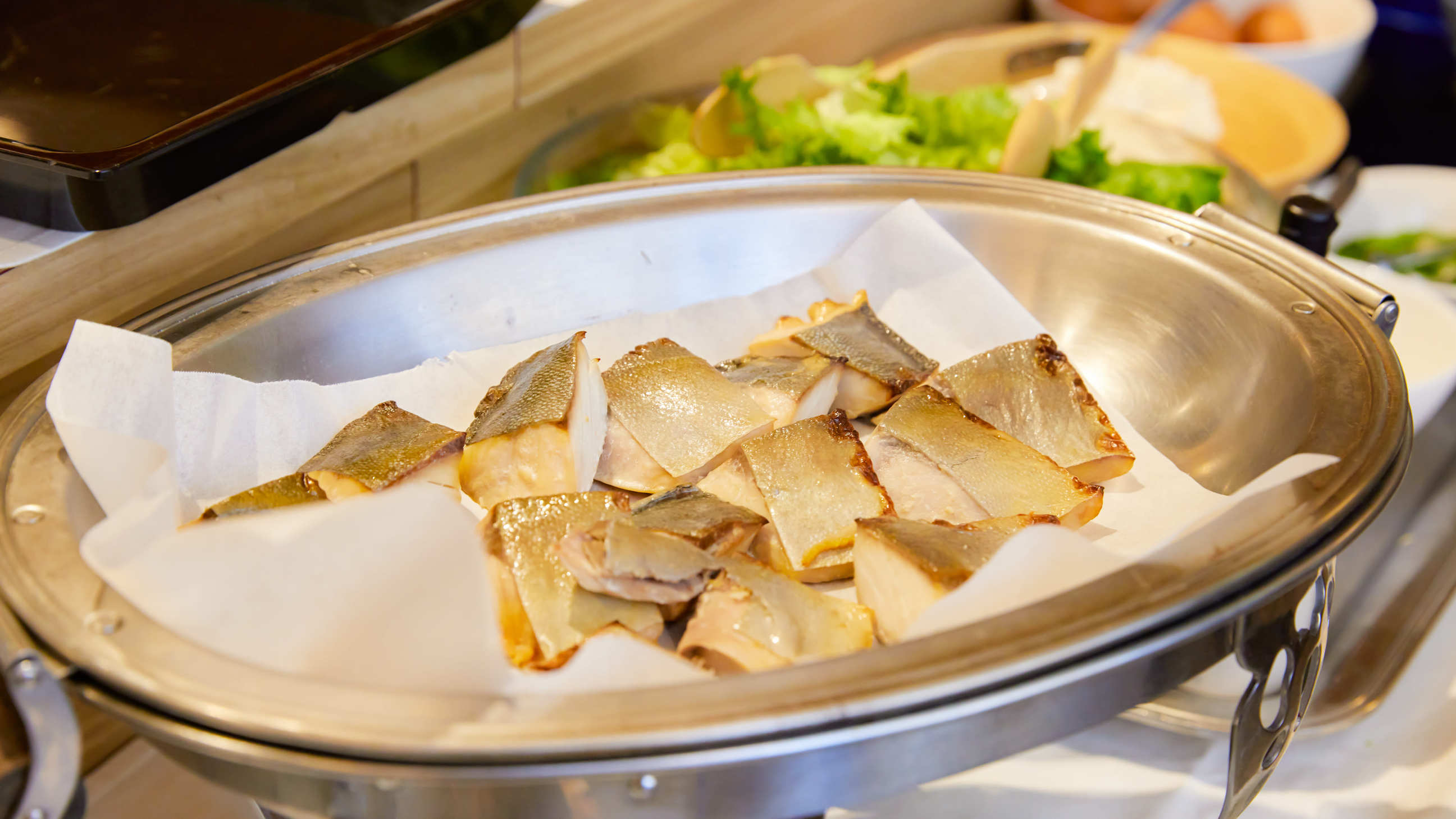 【朝食イメージ】ごはんが進む多彩なメニューをご用意しています。