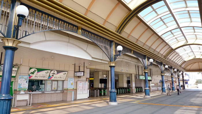 ＪＲ舞浜駅（海浜幕張駅より約20分）