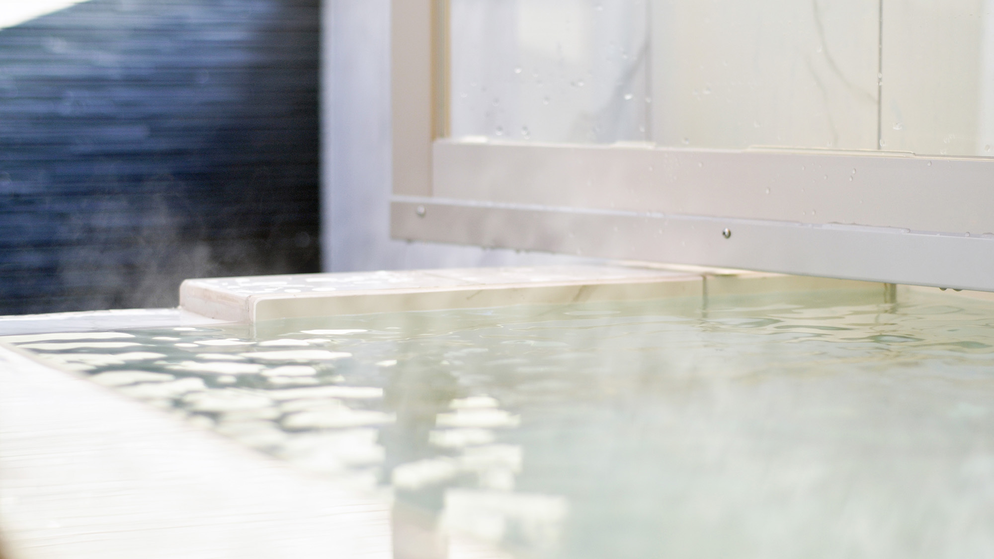 ・全室源泉掛流し温泉付き