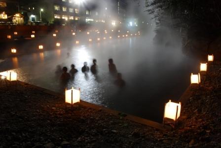 冬季は大きな露天風呂・仙人風呂を開催