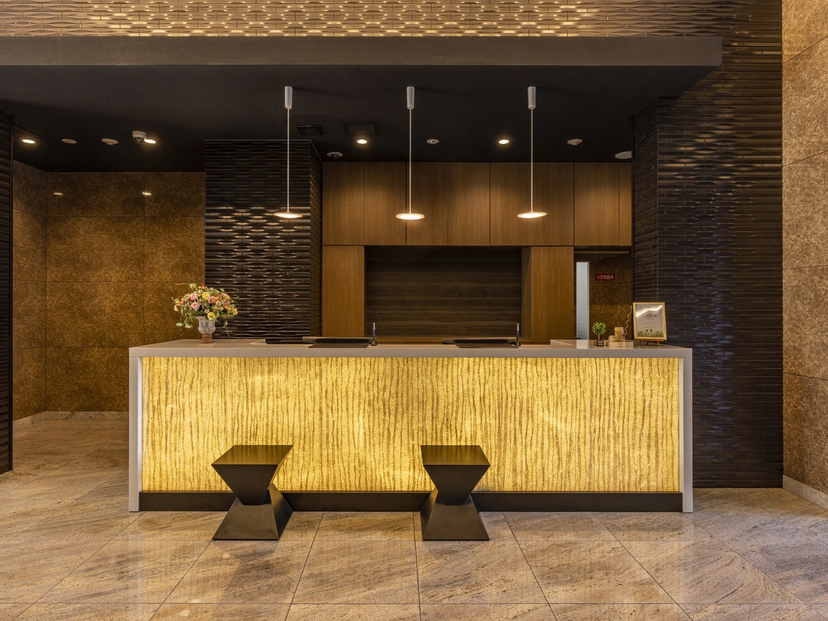 フロント・ロビー