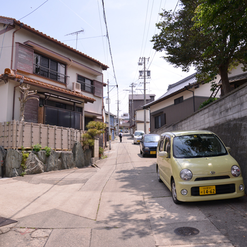 *新鮮な魚介が水揚げされる漁師の島。心地よい潮風と温かい島人が、旅人を迎えてくれます。