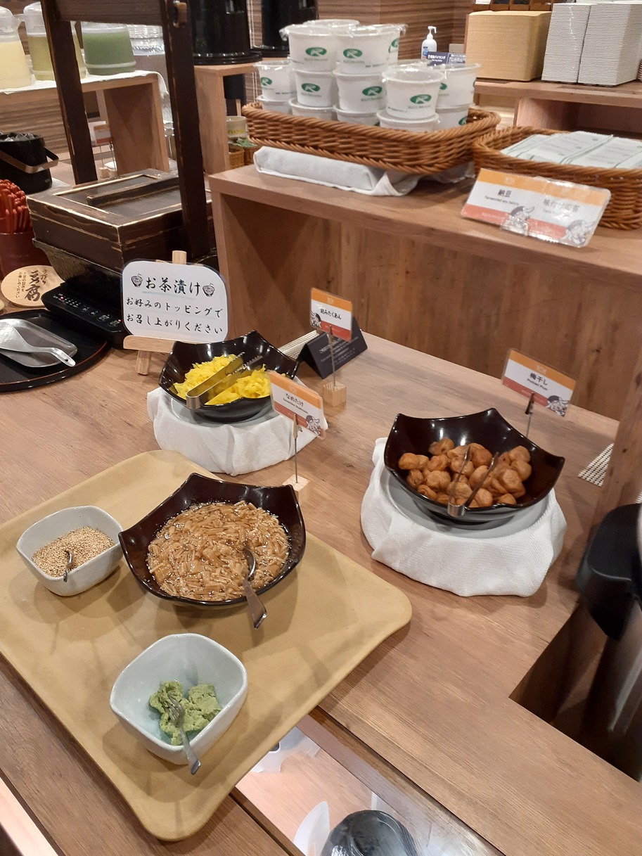 バイキング朝食