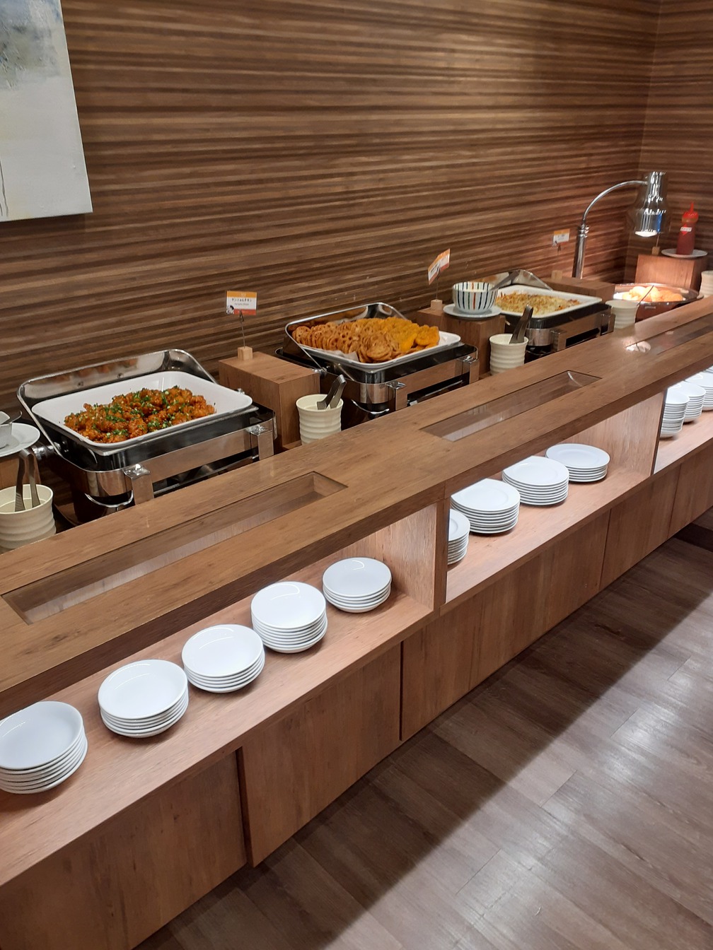 バイキング朝食