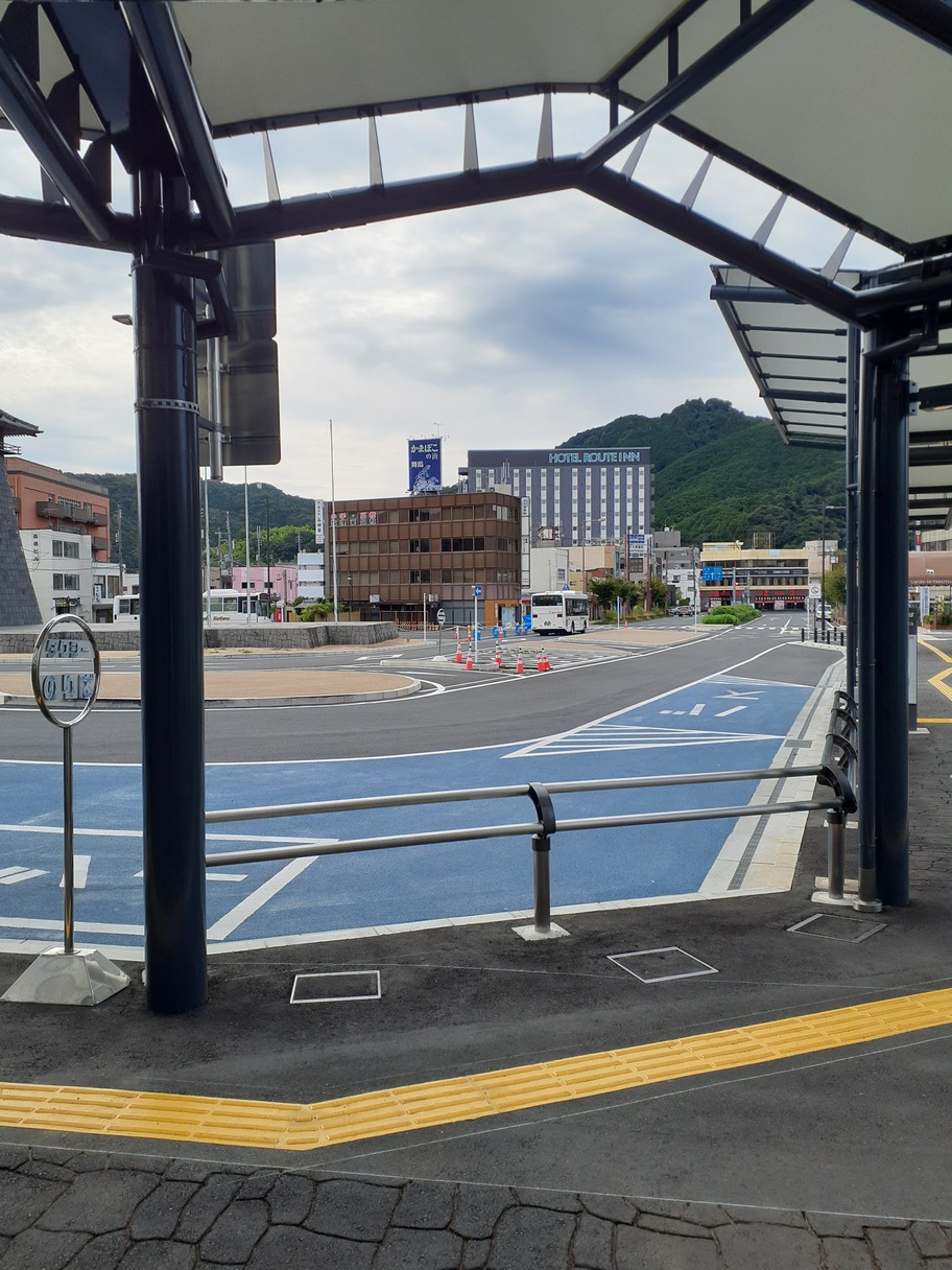 JR西舞鶴駅西口から見えるホテルルートイン京都舞鶴