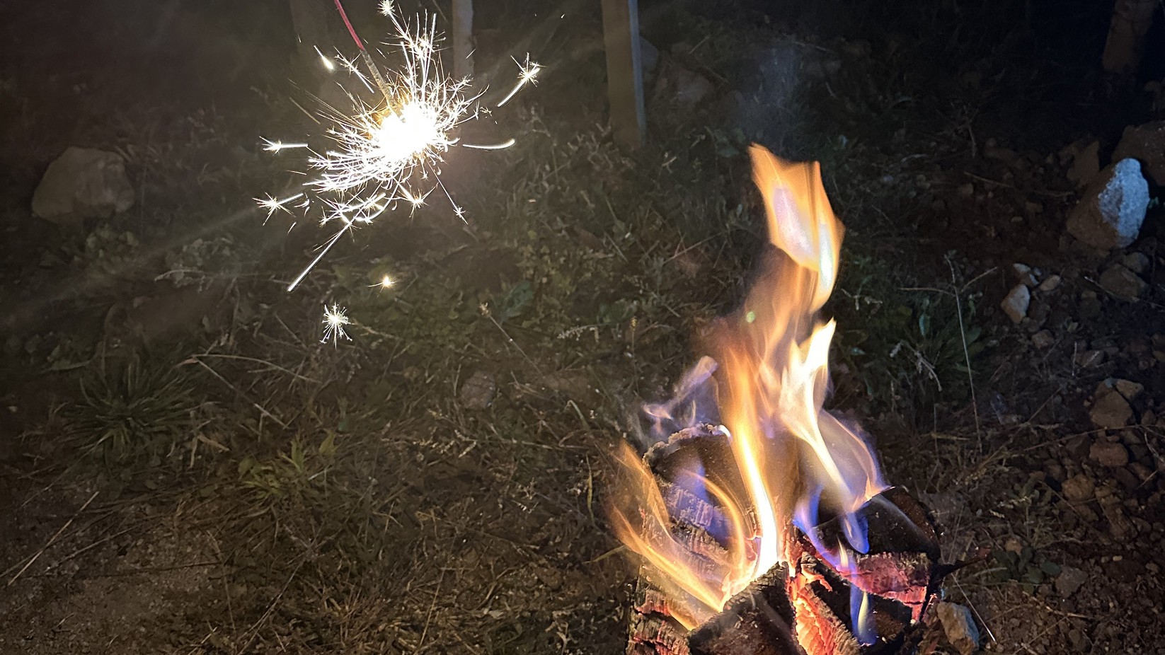花火と焚き火