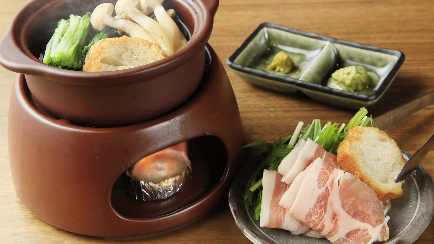 【夕食】こだわりの御出汁で味わうしゃぶしゃぶ