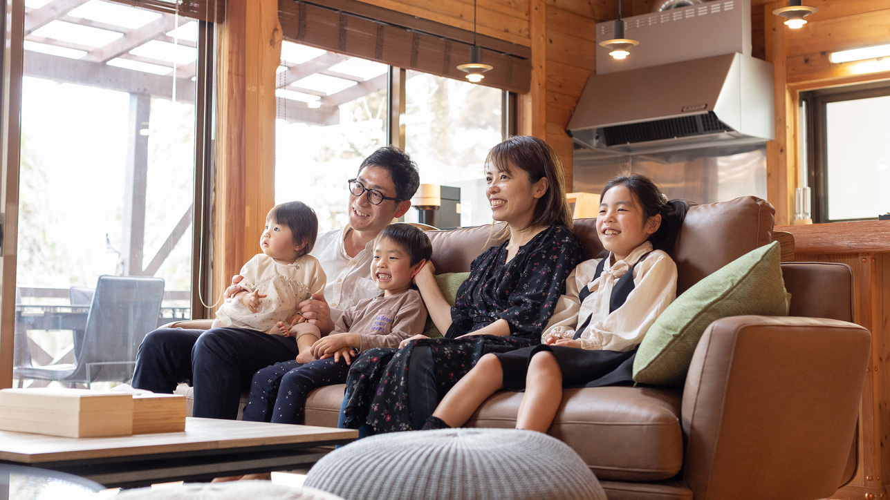 【森の樹木】時間に追われることなく、みんなで楽しくテレビを観ながら、寛いでください♪