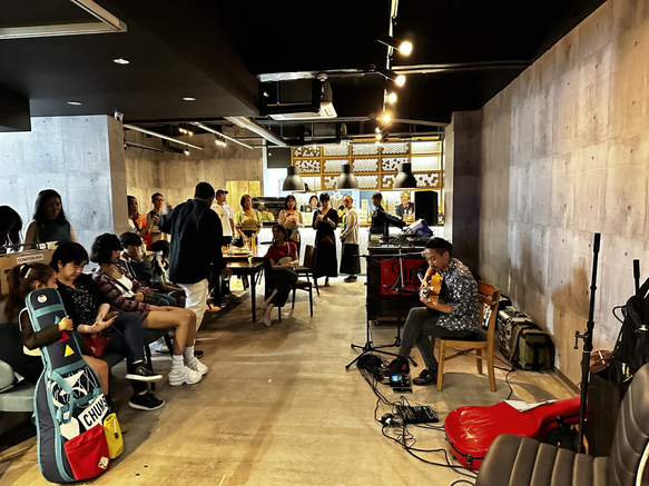 1FのAVA-cafe では定期的にイベントが行われています。