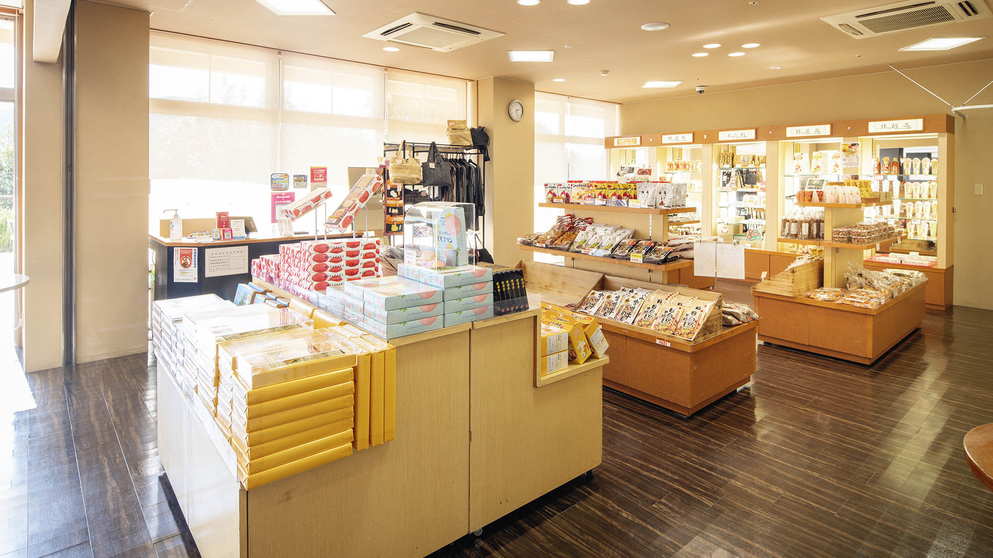 ・【売店】宮崎のお土産も購入ができます