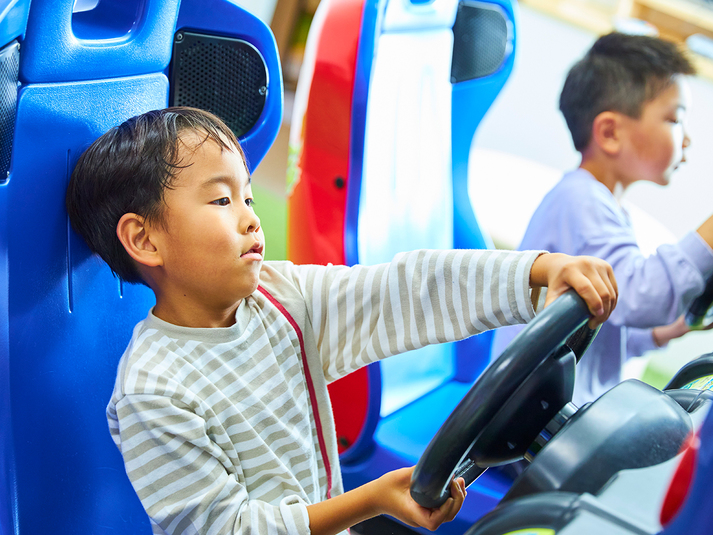 【ゲームコーナー】雨の日でもお子様達がいっぱい遊べます。