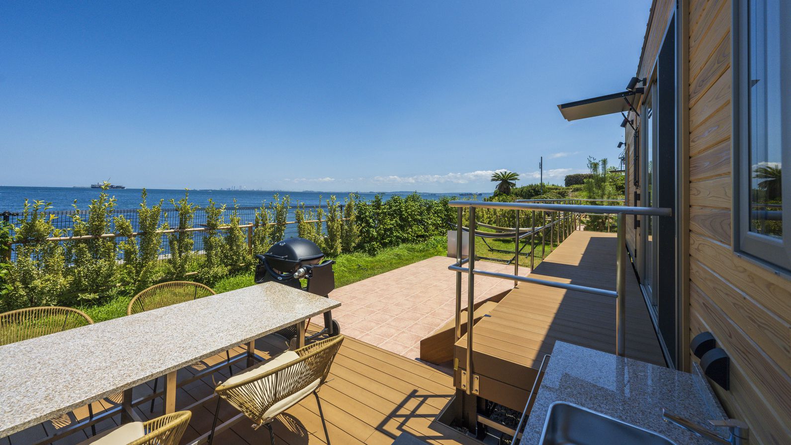 グランピングテラス