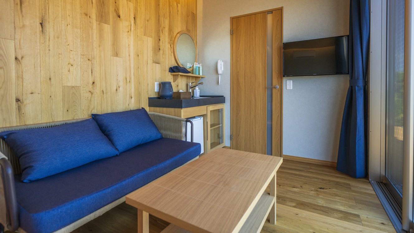 グランピングツインB室内