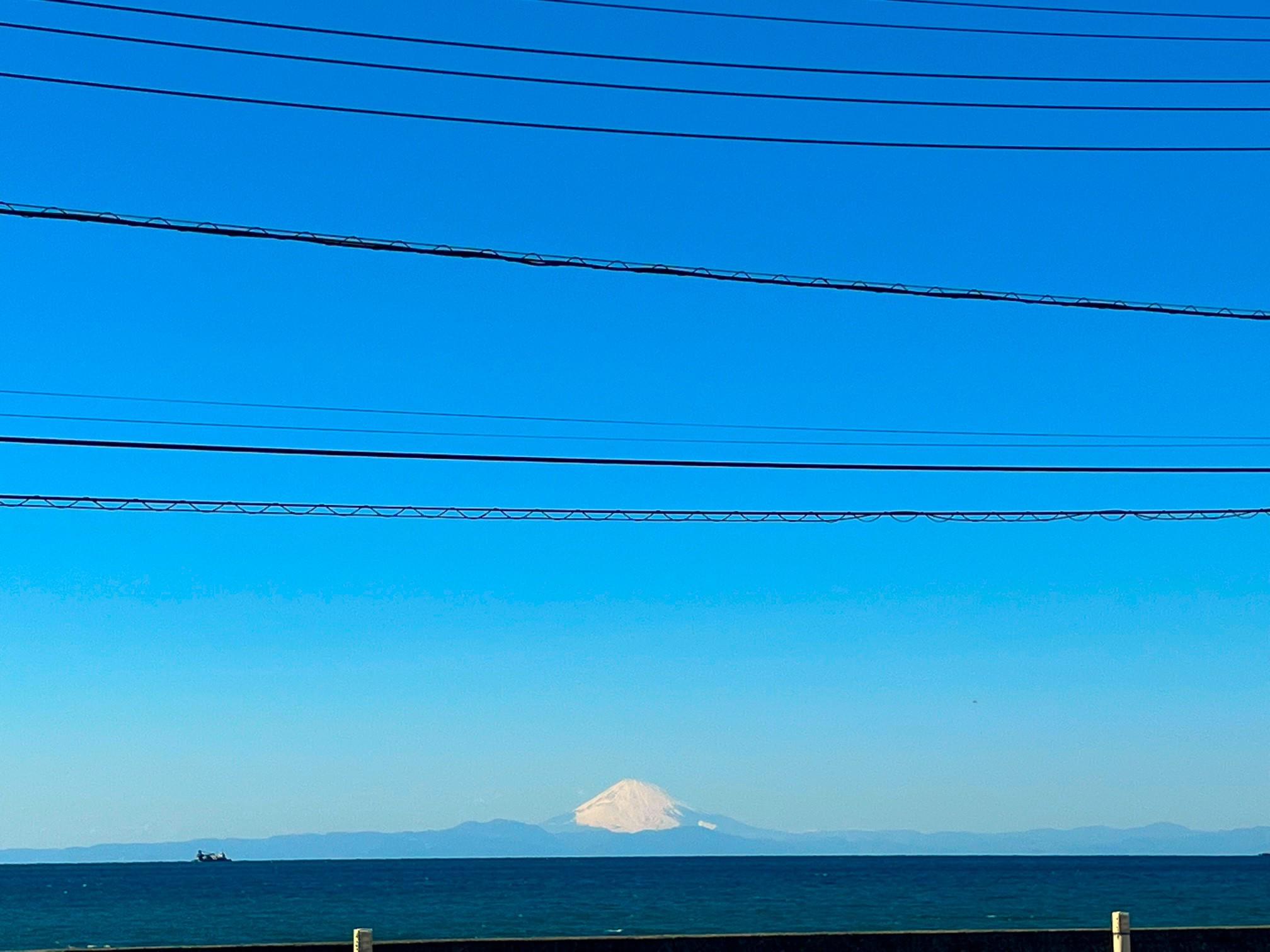 富士山館山湾から一望です。
