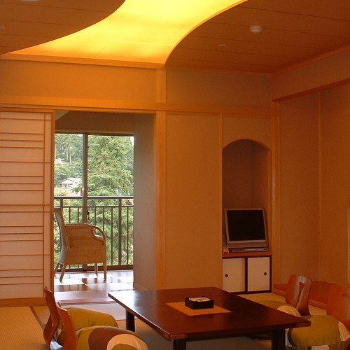 和モダン露天１０畳