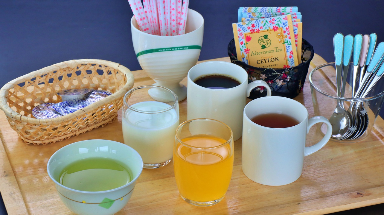 朝食時のフリードリンクサービス