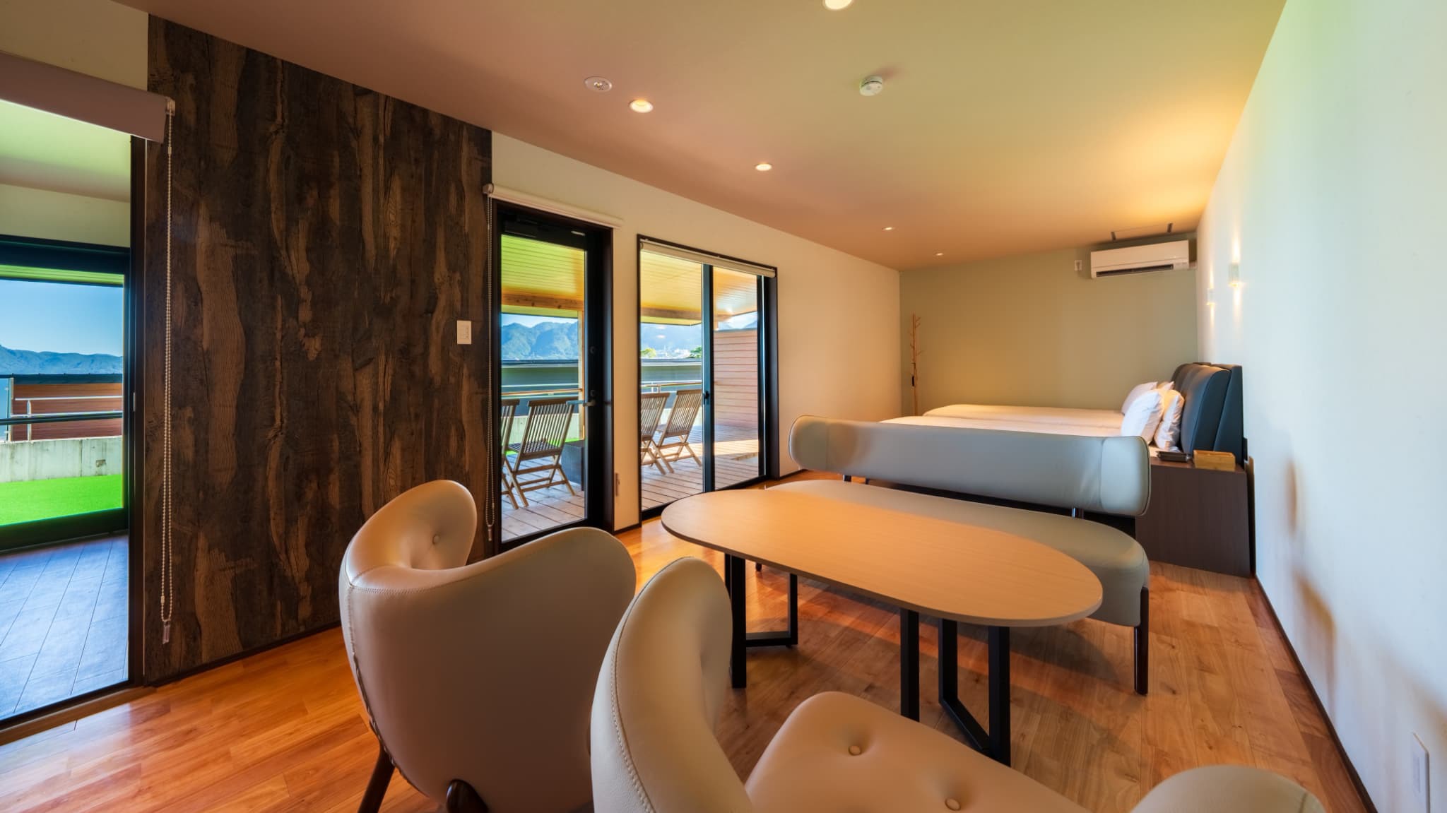 【スタンダードヴィラ／洋室／2ベッド】温泉・サウナ付