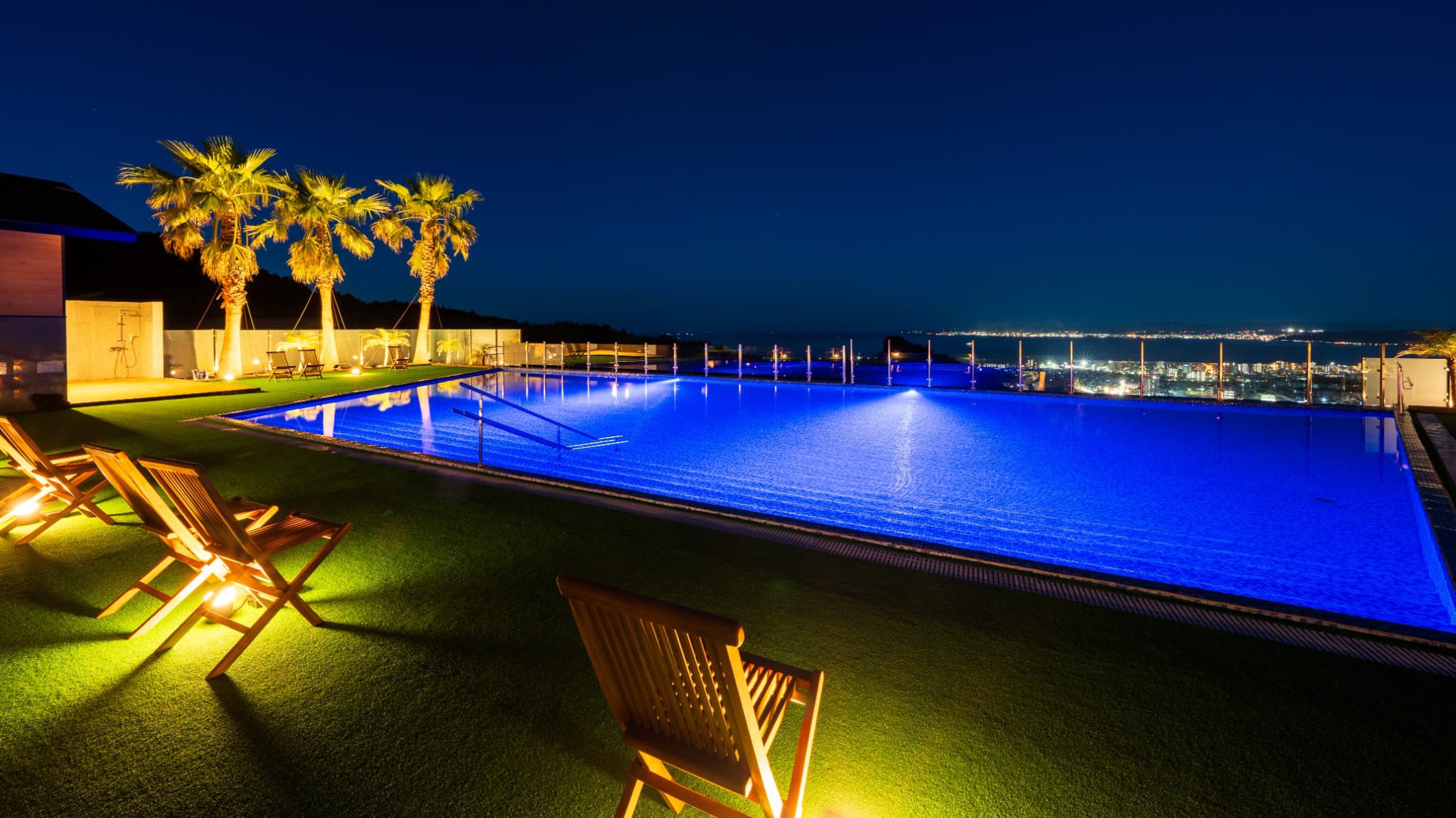 絶景の天望プール※夏季限定（6月〜9月）