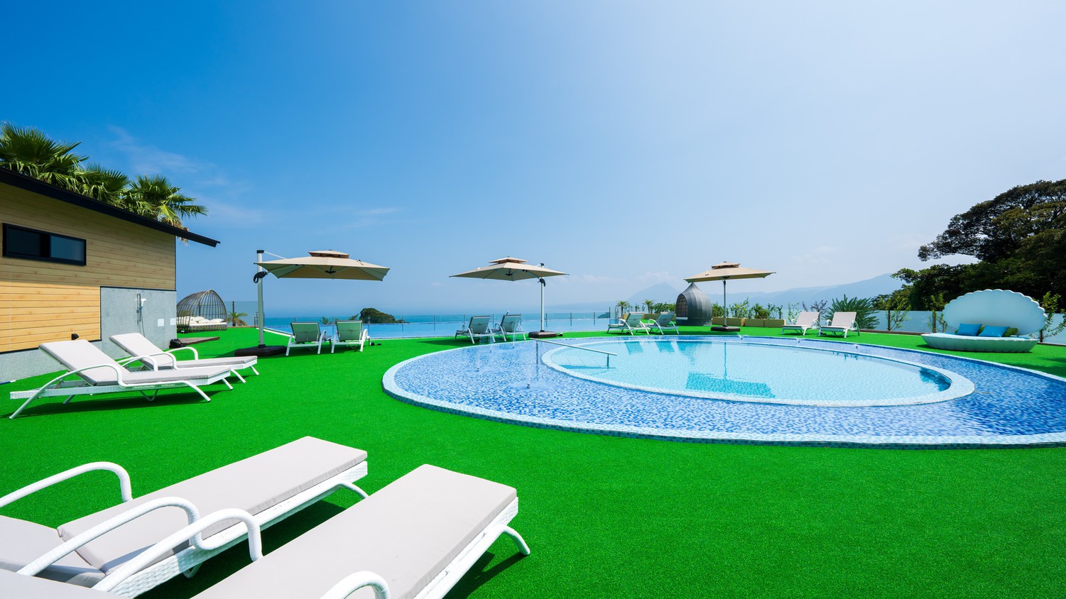 絶景の天望プール※夏季限定（6月〜9月）