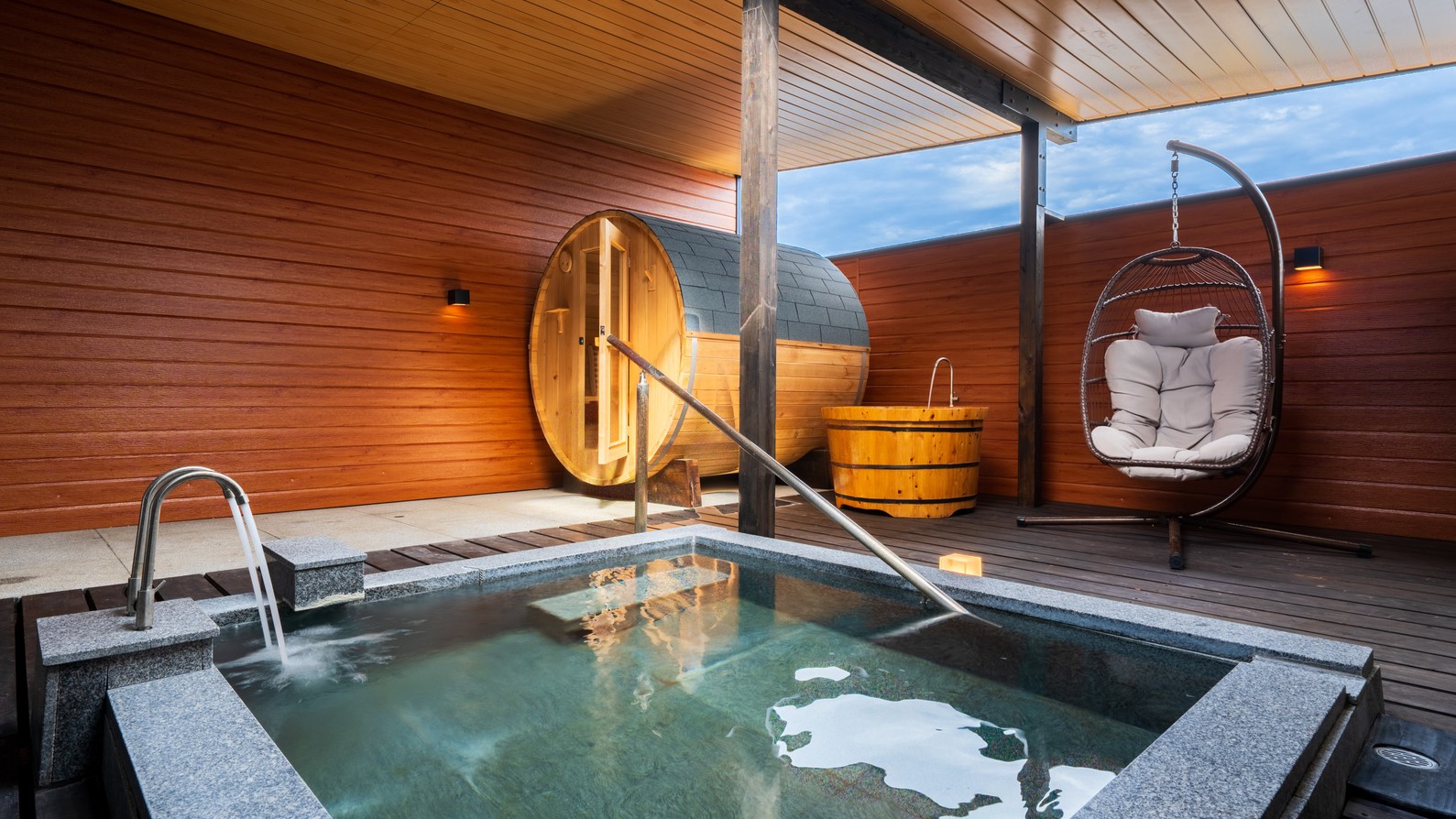 【スタンダードヴィラ／洋室／3ベッド】温泉・サウナ付