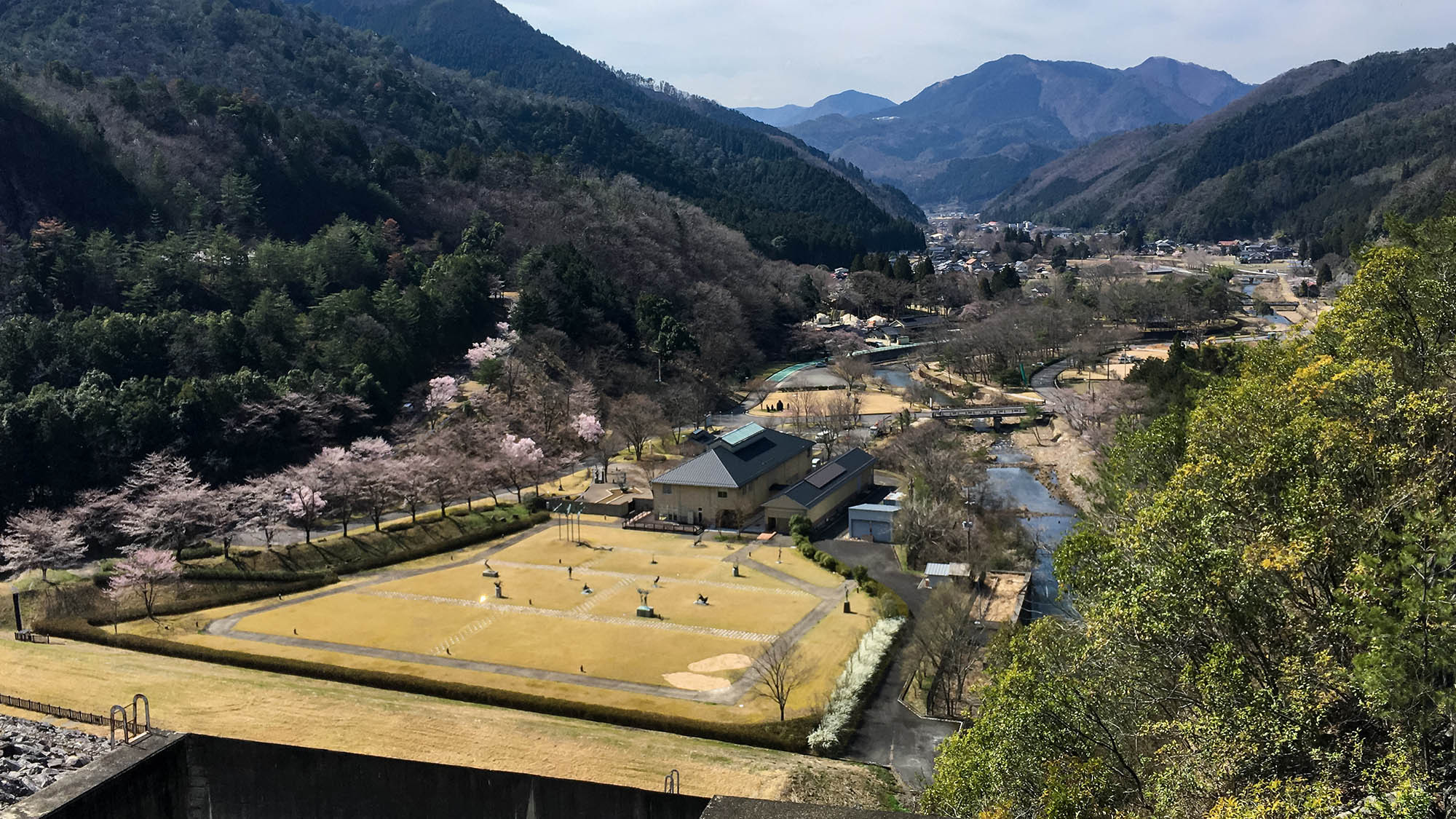 ・【景色】朝来市は自然豊かな町です。宿を拠点に自然を堪能するもよし！