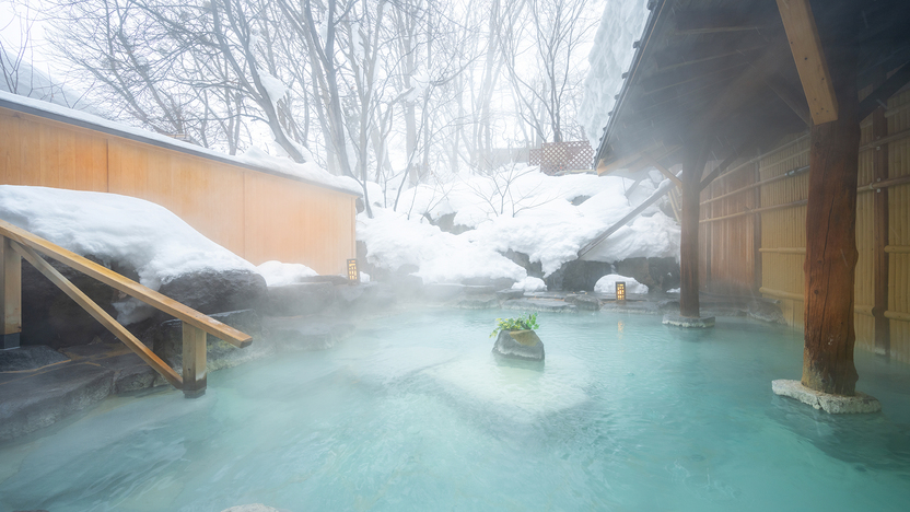 冬には雪見風呂をお楽しみいただけます♪露天風呂でも身体はポカポカ！