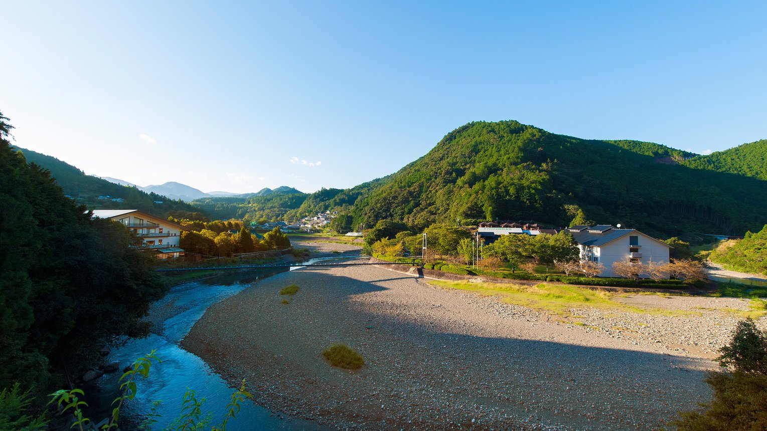 わたらせ温泉全景