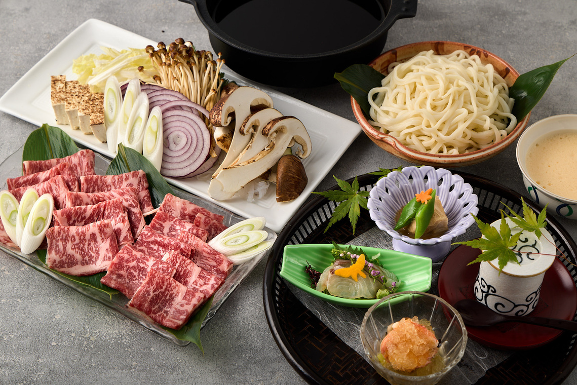 林檎で育つ信州プレミアム牛のすき焼きプラン