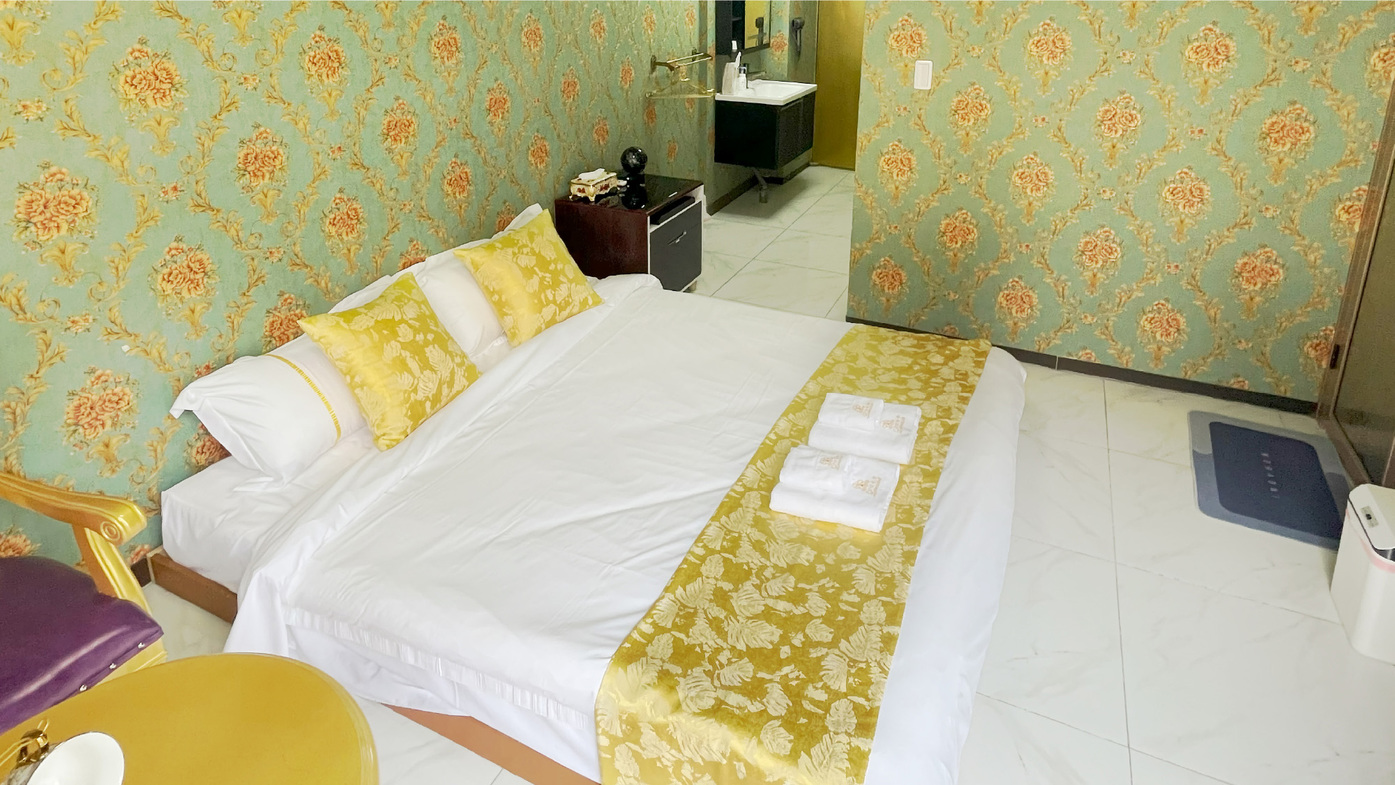 ？？スペシャルルーム？？30m²;/シャワー・トイレ付