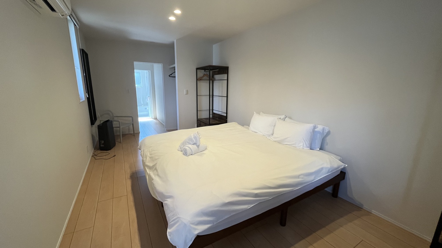 マスターベッドルーム