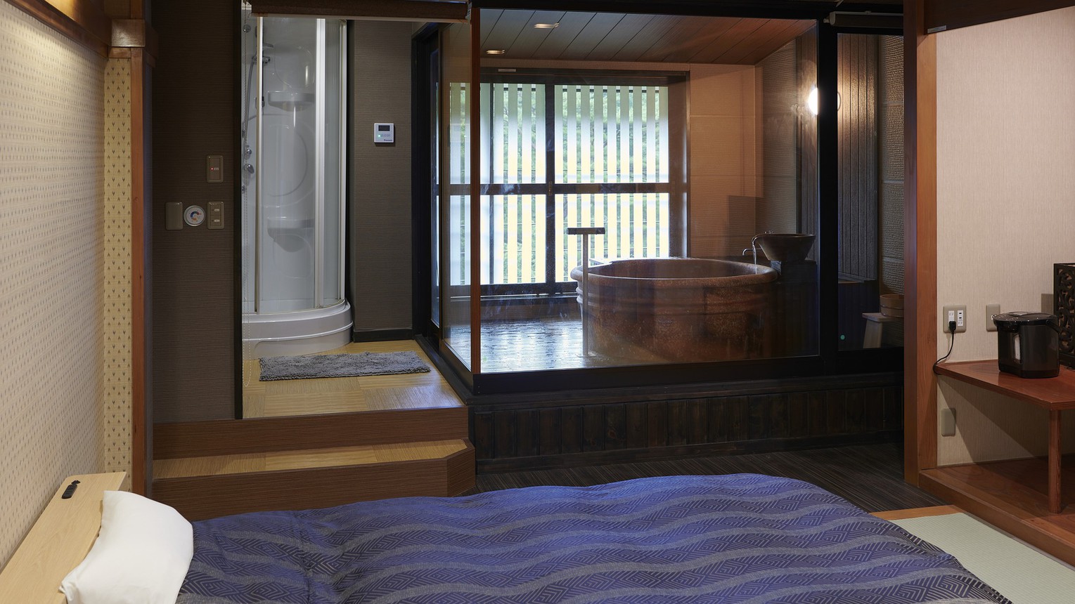 ツイン【個室露天風呂】402号室