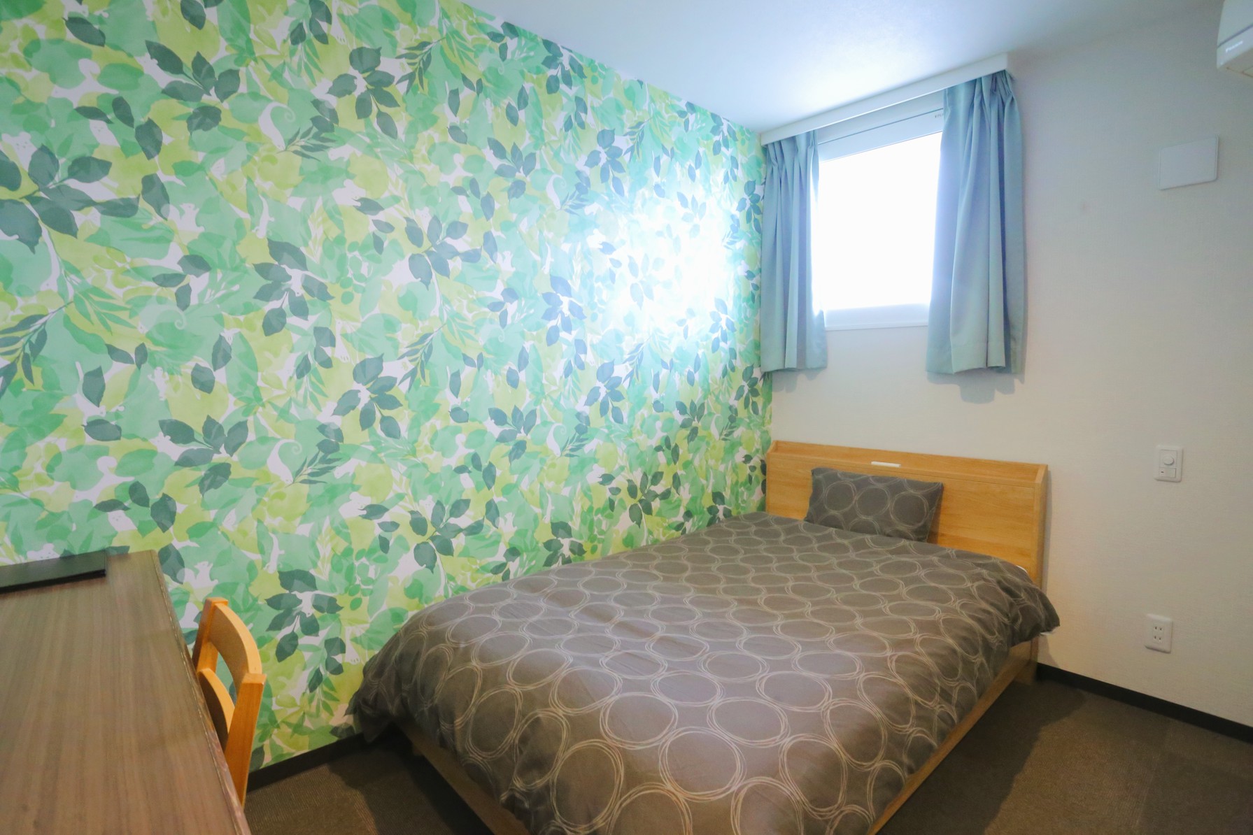 エコノミーセミダブル