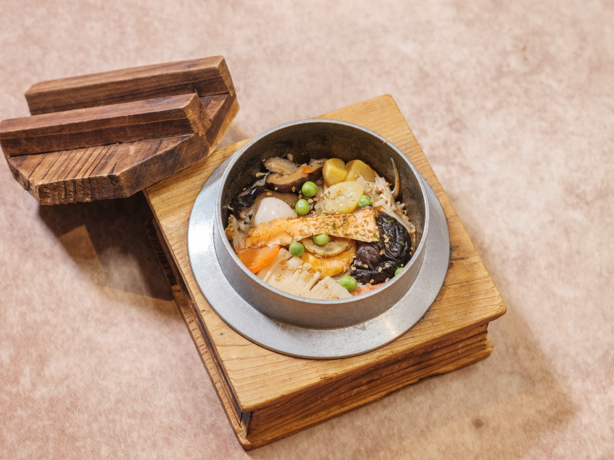 豪華釜飯