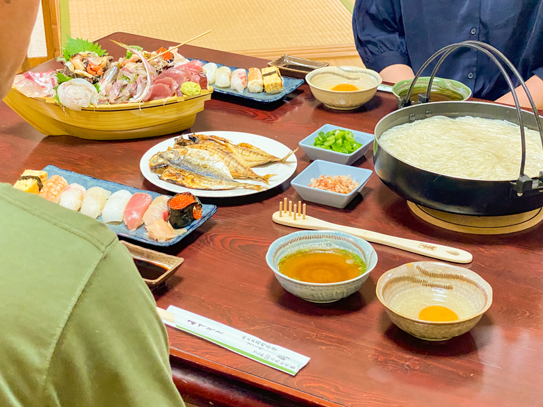 旬のお刺身、お寿司、五島の干物、五島うどん地獄炊き