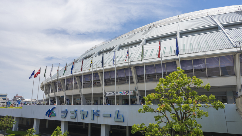 ナゴヤドームホテルから電車で約30分