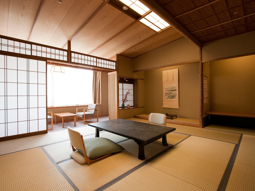 数奇屋造りの天井の傾斜に、匠の技がひときわ冴える特別な和室。