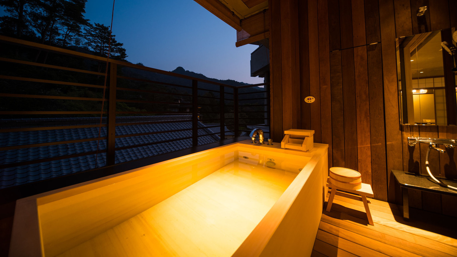 420弥山側スイート露天風呂