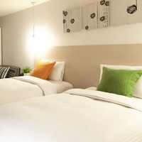 【さき楽60】コンビニまで徒歩約1分！全館WiFi、ランドリー無料、日本語対応可能！素泊り