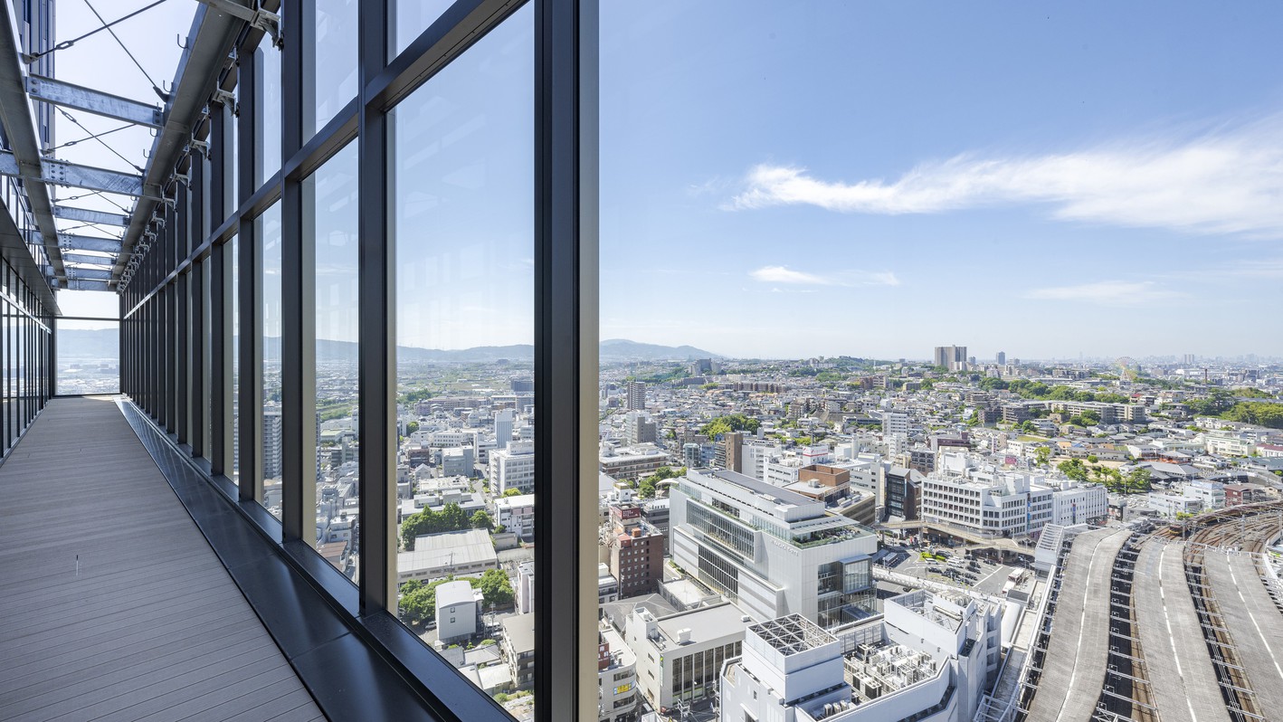 19階レストラン横のテラスからの風景