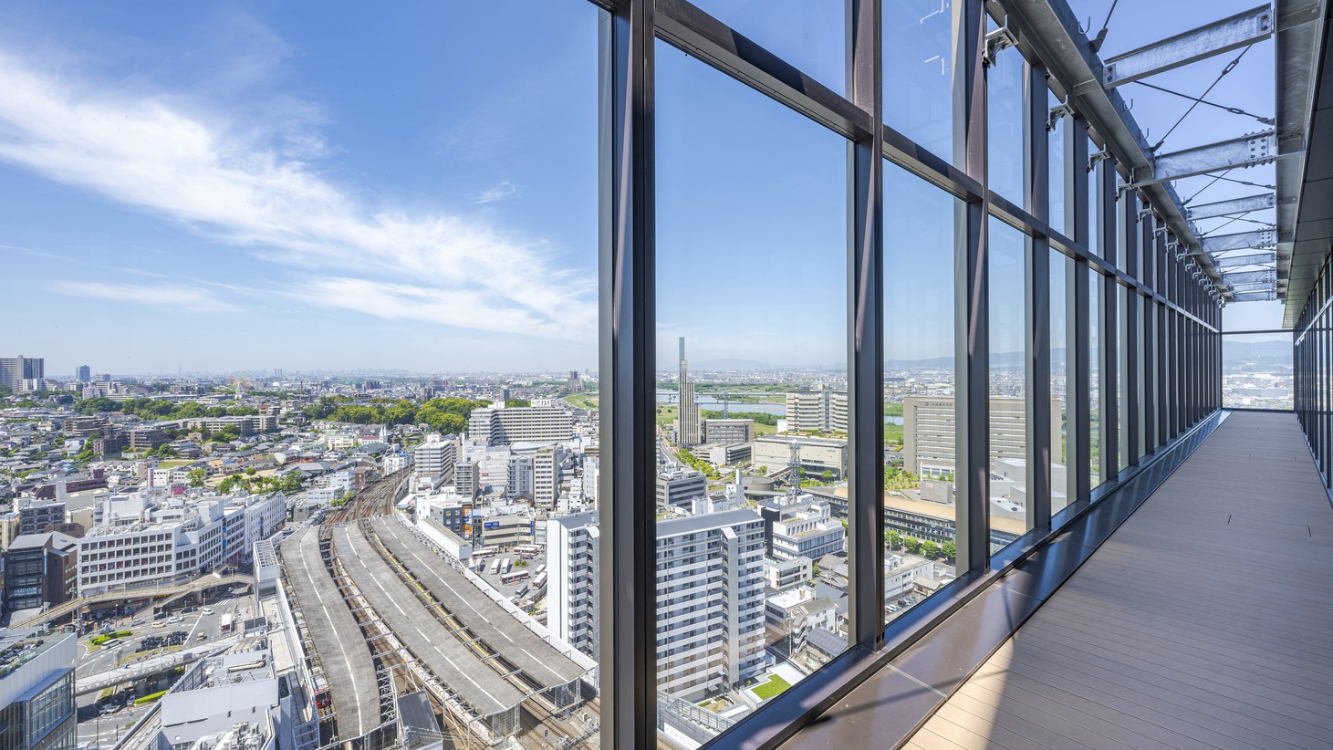 19階レストラン横のテラスからの風景