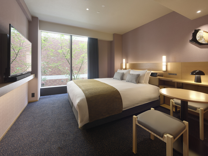 スーペリアクイーン