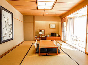 room-003