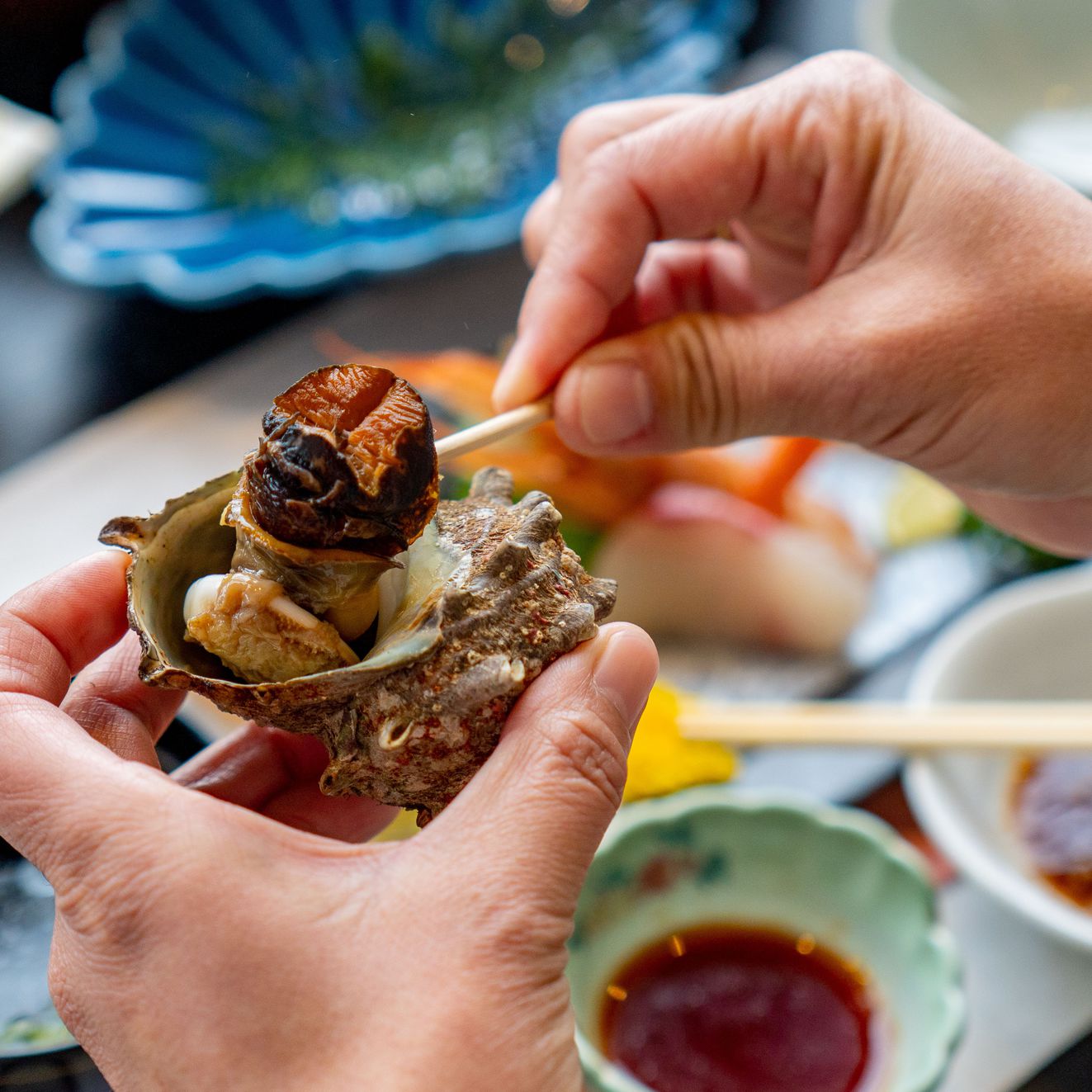 人気料理【さざえのつぼ焼き】