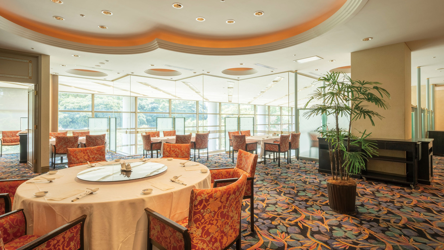 【中国料理 翠嵐】店内 (本館にございます)