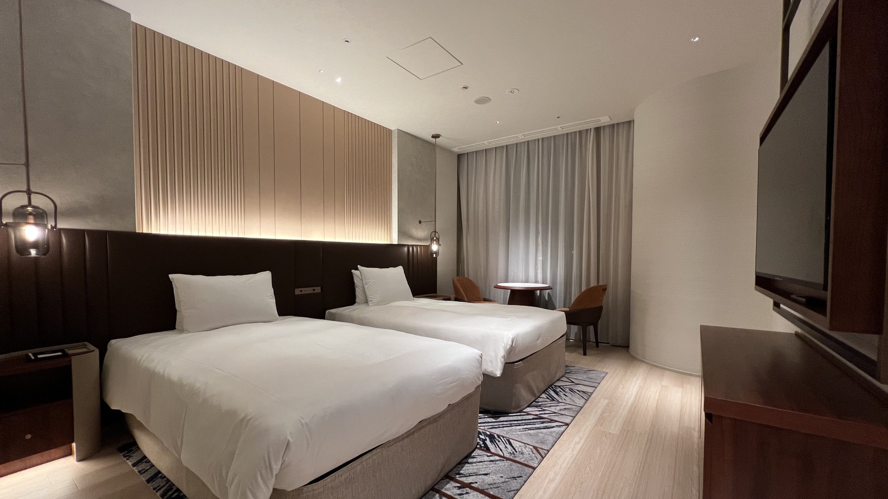 【ジュニアスイート Type-B】ツインベッドの禁煙ルーム ※画像は一例です。