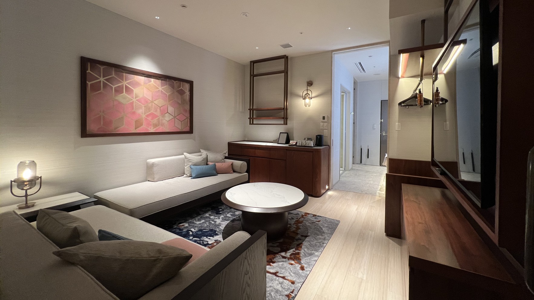 【ジュニアスイート Type-B】ツインベッドの禁煙ルーム ※画像は一例です。