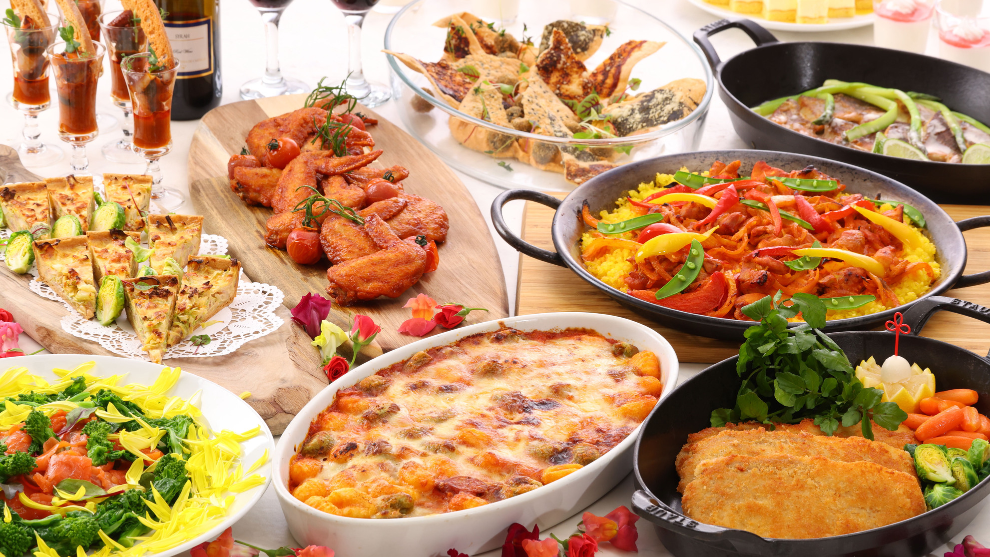 【レストラン カーメル】ディナービュッフェ ＊画像は一例です。