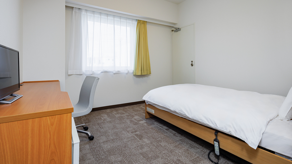 【1ベッド】ユニバーサルルームベッド幅120ｃｍ×;1台広さ20平米