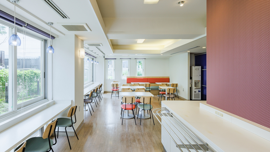 【ラウンジスペース】